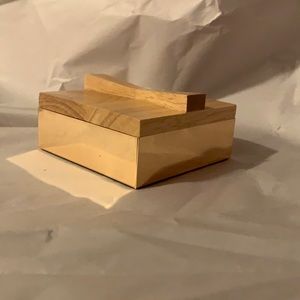 Kate Spade Lenox Two Hearts Keepsake Box 3.25in wood brass/gold tone metal